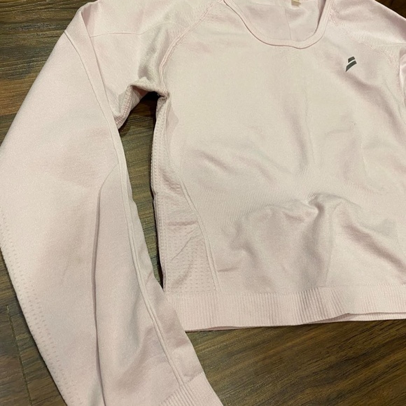 DoYouEven Air Seamless Long Sleeve Crop Top Size Small - Picture 5 of 8